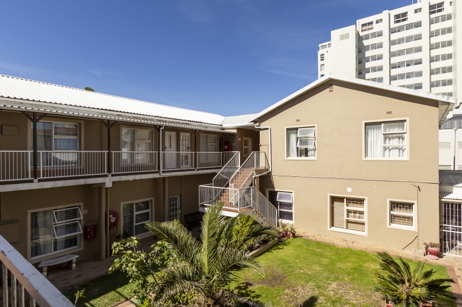 To Let 1 Bedroom Property for Rent in Van Ryneveld Western Cape